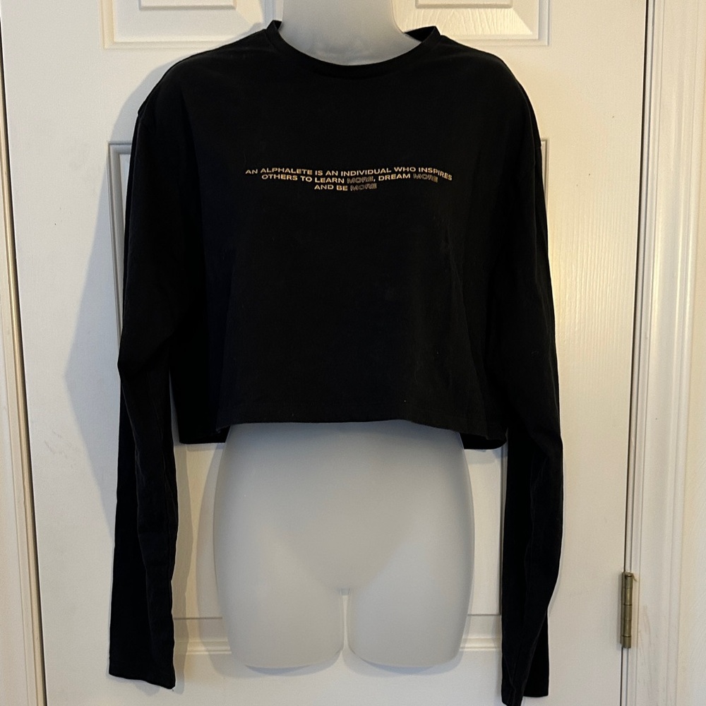 Alphalete Lifestyle Long Sleeve Crop Top